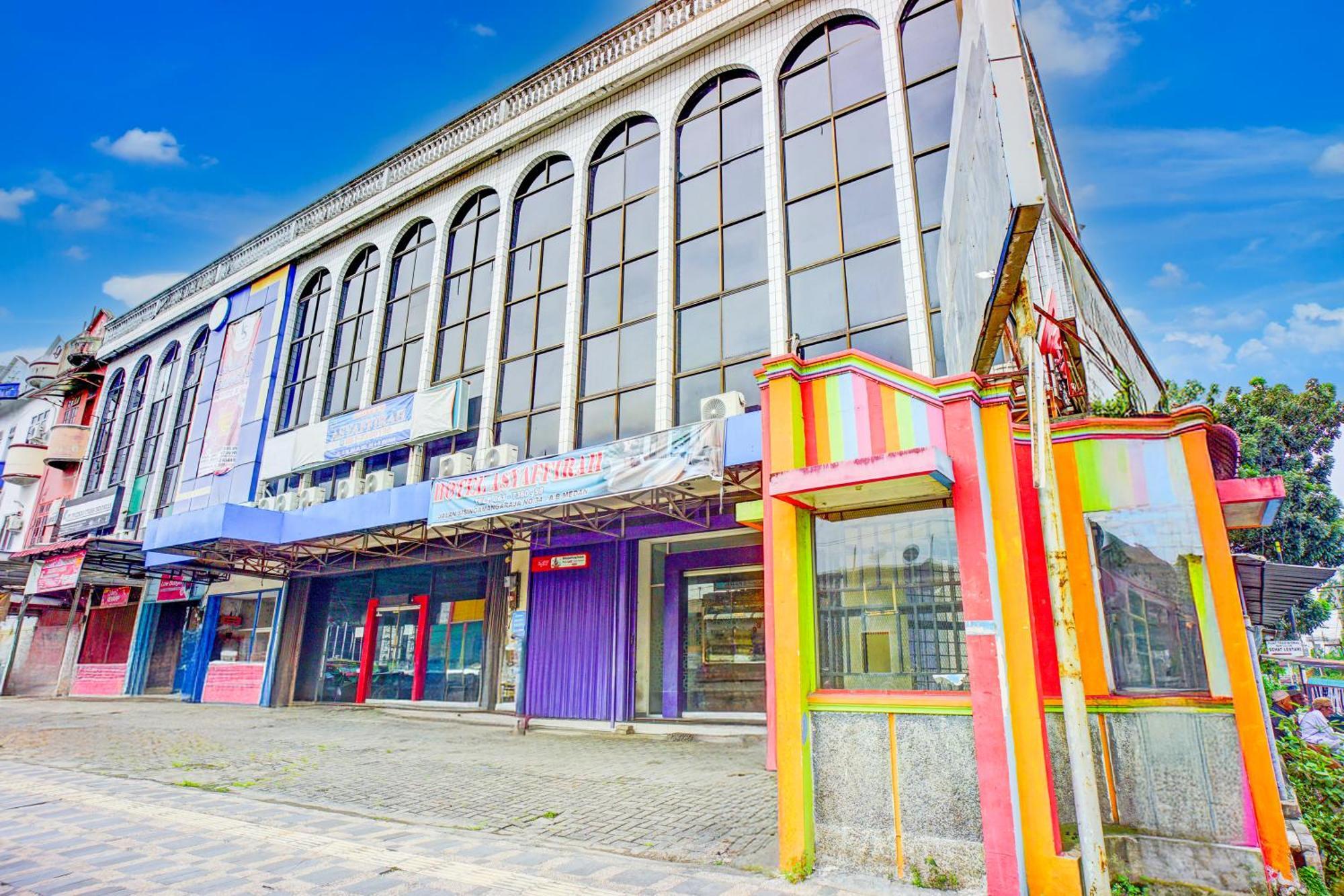Hotel O Asyaffirah Near Masjid Raya Al Mashun Sm Raja Medan Exterior foto